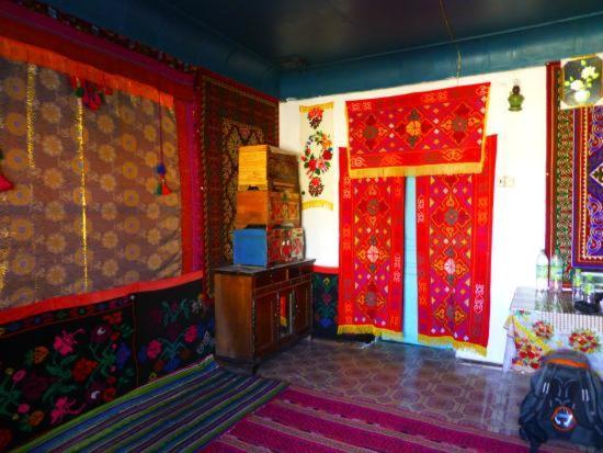 Guest House Erali Post Pamirskiy Exterior foto